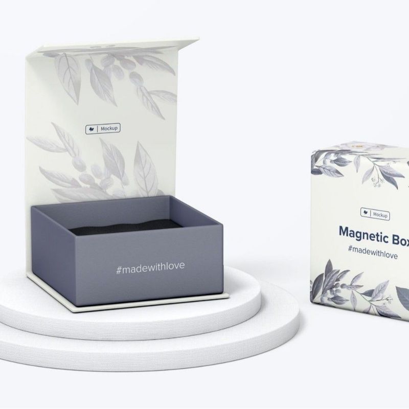 Tweezijdige magnetische cadeaubon met warm stempel Custom juwelen Parfum Flip Top cadeaubon