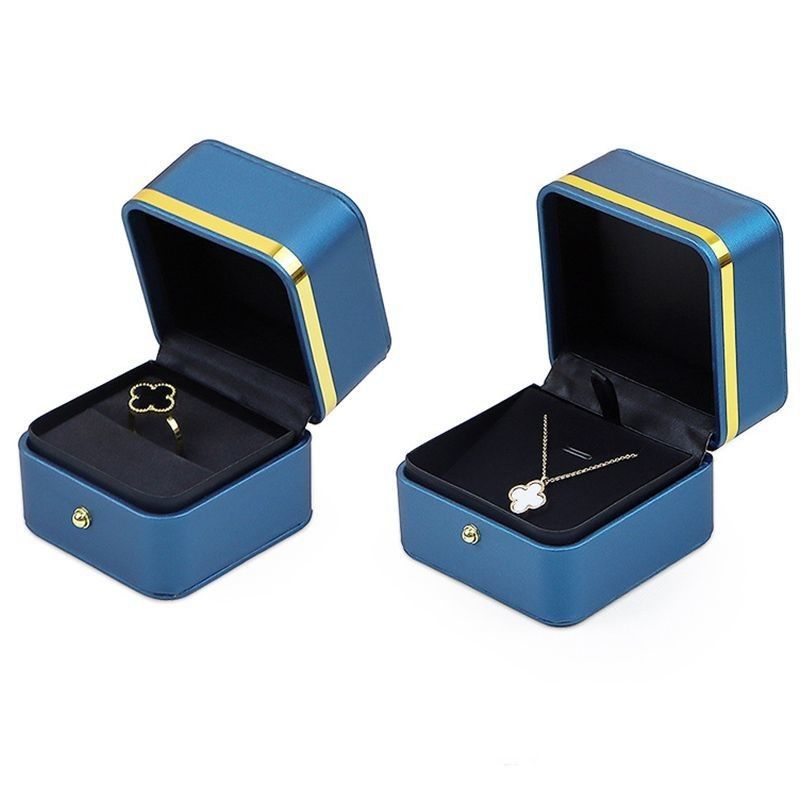 PU-materiaal Juwelen Verpakkingsdoos voor ringen oorbellen Armbanden en halskettingen 0,300 kg