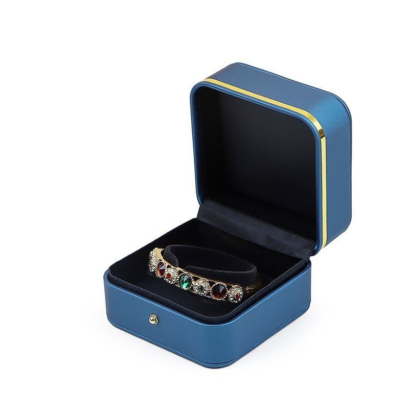 PU-materiaal Juwelen Verpakkingsdoos voor ringen oorbellen Armbanden en halskettingen 0,300 kg