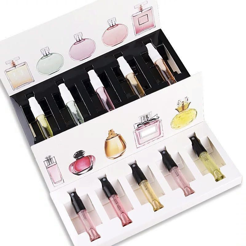 Rechthoekige luxe rigide magnetische cadeaubon voor parfumverpakking huidverzorging set essentiële olie