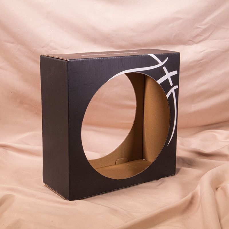 3 Ply E Flute Rigid Gekrompen Papier Display Box Voor Basketbal Voetbal Op maat