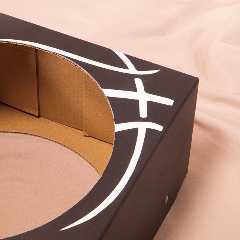 3 Ply E Flute Rigid Gekrompen Papier Display Box Voor Basketbal Voetbal Op maat