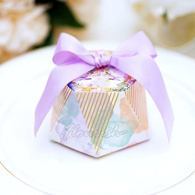 Custom Candy Chocolate Gift Paper Packaging Box Hot Foil Gold Stamping Voor het huwelijksfeest