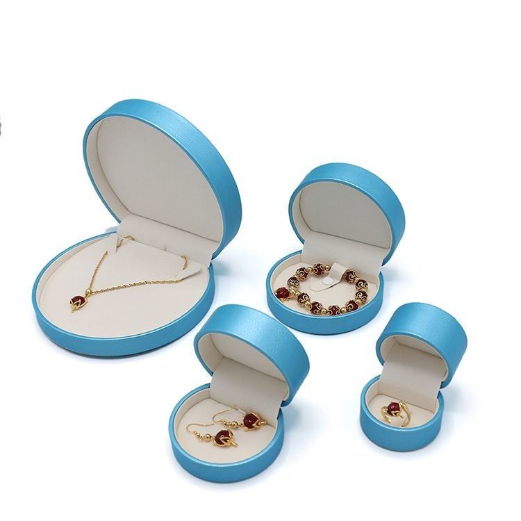 Op maat gemaakte luxe PU leder sieraden doos met logo gemaakt in bulk Levertyd 15-20 dagen Gratis monsters en snelle verzending