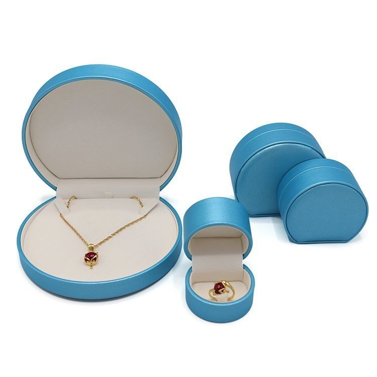 Op maat gemaakte luxe PU leder sieraden doos met logo gemaakt in bulk Levertyd 15-20 dagen Gratis monsters en snelle verzending