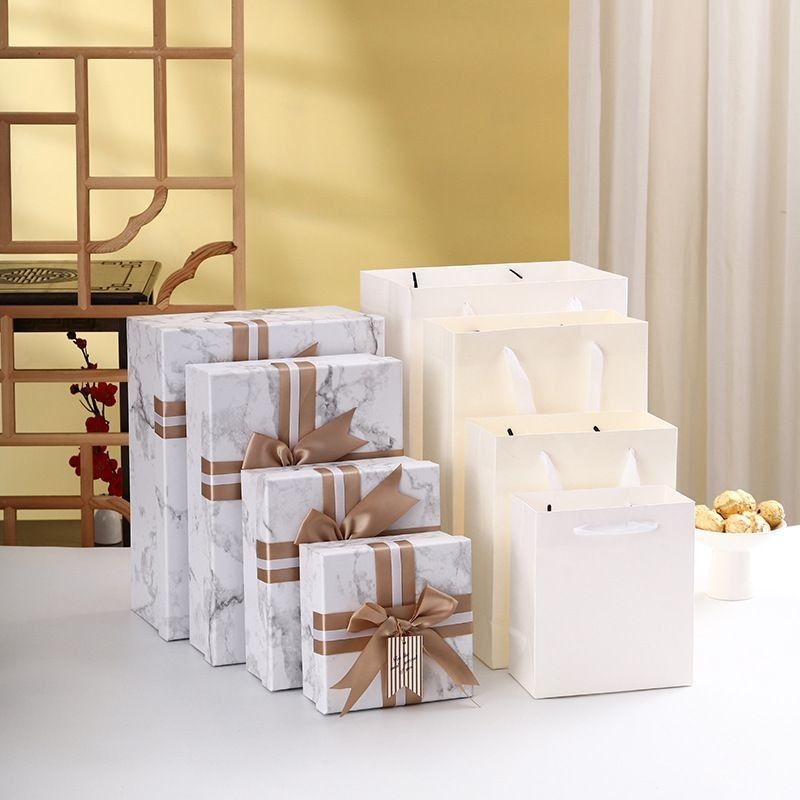 Tweezijdig drukwerk Kosmetische bruiloftsfestival Parfum Karton Papier Verpakking Geschenkdoos Op maat Verzenddozen met deksel