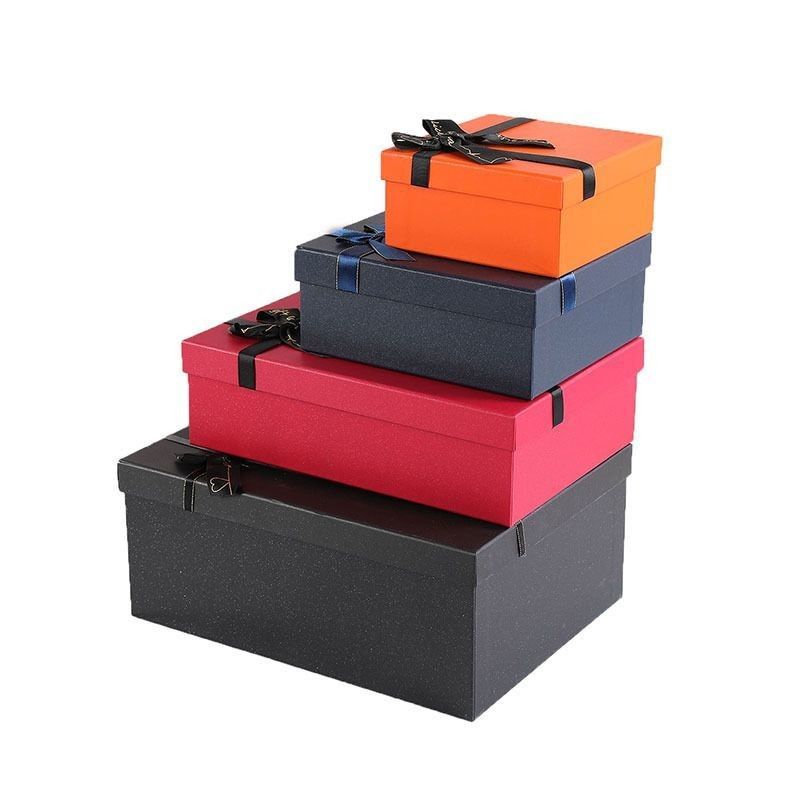 Tweezijdig drukwerk Kosmetische bruiloftsfestival Parfum Karton Papier Verpakking Geschenkdoos Op maat Verzenddozen met deksel