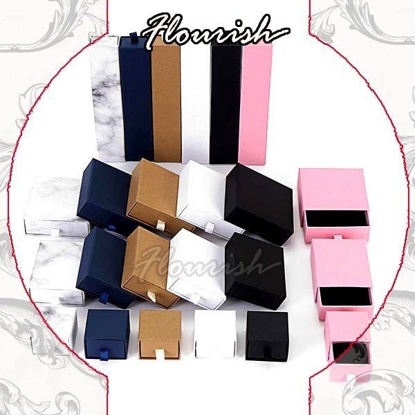 Midden Kraft Papier Juwelen Dozen Karton / Karton Geschenkdoos Meerdere Kleur En Grootte
