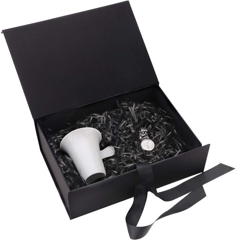 Opvouwbare magnetische cadeaubon met lint Rigiede kartonnen verpakkingsdoos voor parfumzeep mok