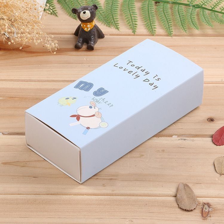 Eco-vriendelijke verpakkingsoplossing Recyclebare kraftpapierdoos voor cosmetica Lippenstift Parfum sokken Elektrische toestellen Hoofdtelefoonhoesje